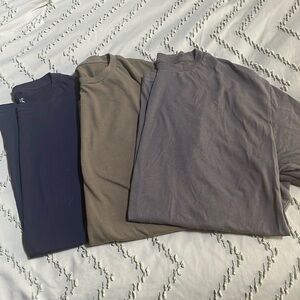 True Classic Men’s T-shirts size M - set of 3
